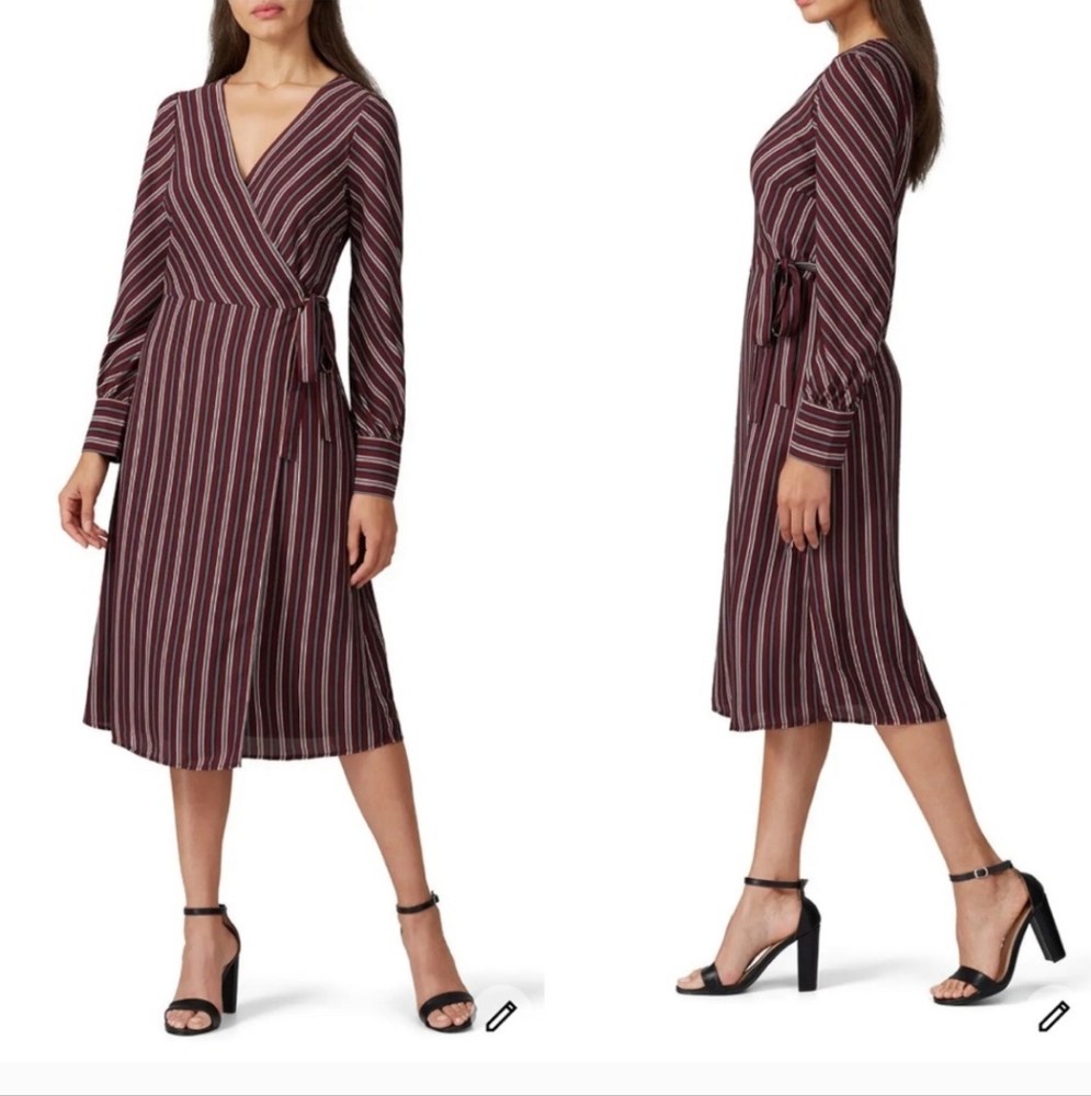 Chelsea‎ 28 Red Gray Striped Long Sleeve Wrapped Dress Size Medium